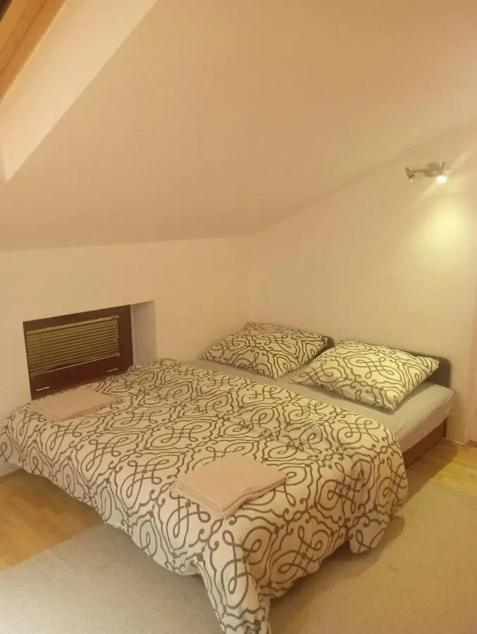 Affittacamere Hotel Meier House Wawer Varsavia Polonia